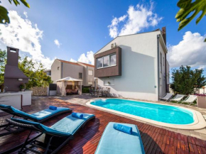 Holiday Home Limona